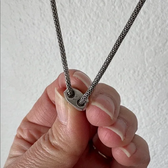 Kendra Scott Kalani Dichroic Glass Necklace - Picture 3 of 4